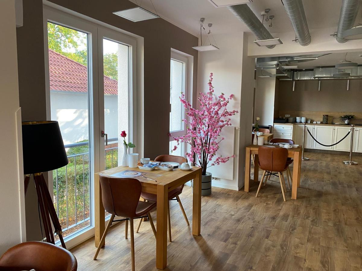 Signature East Hotel Falk Хамбург Екстериор снимка