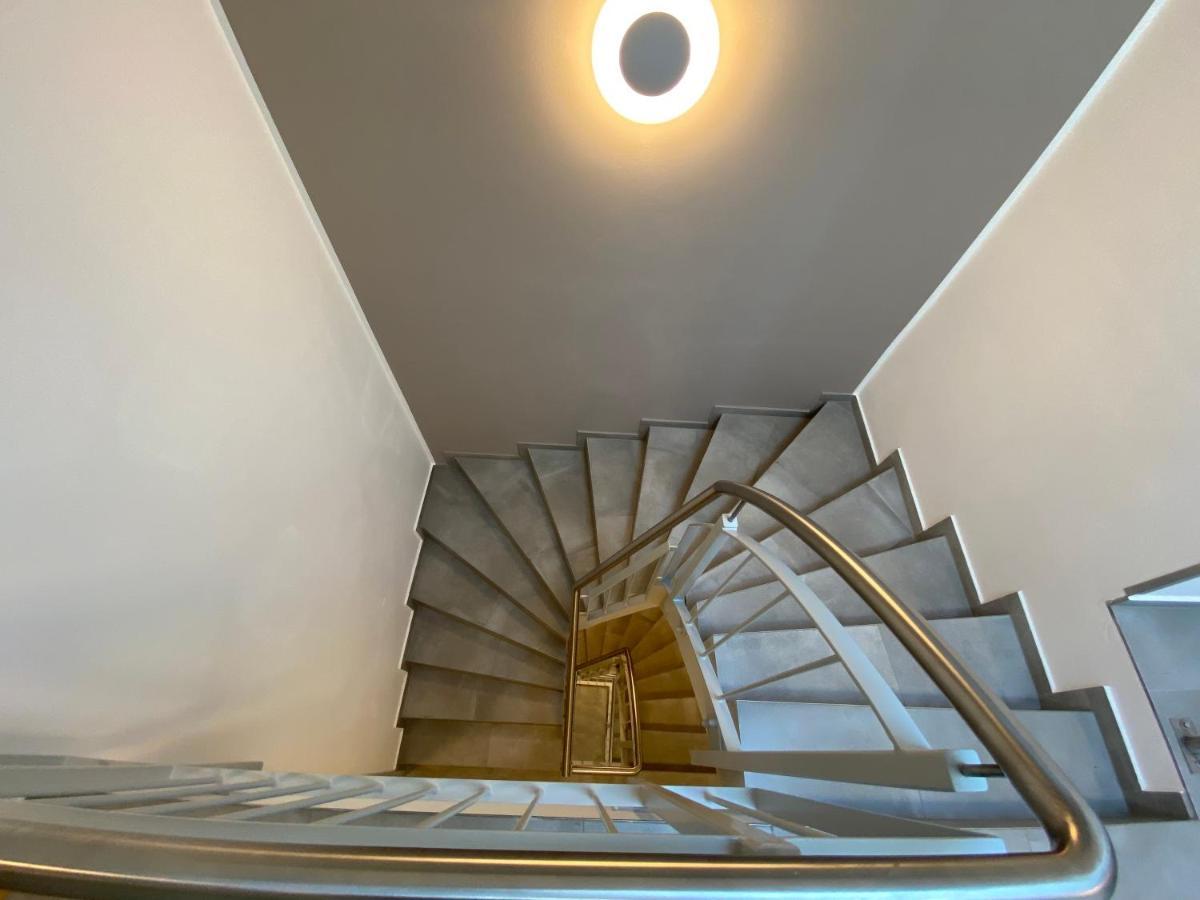 Signature East Hotel Falk Хамбург Екстериор снимка